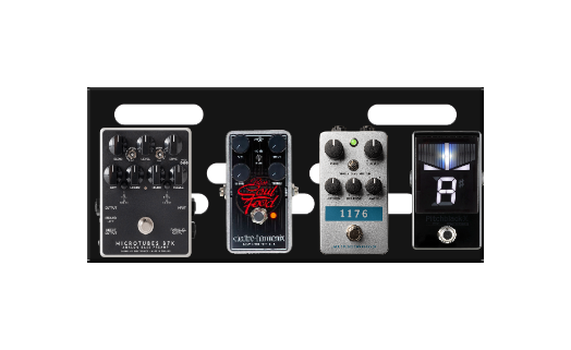 Andrew Widish's bass pedalboard